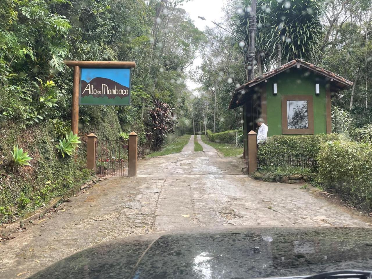 O Chalé mais bucólico de Araras. Vista linda Exterior foto